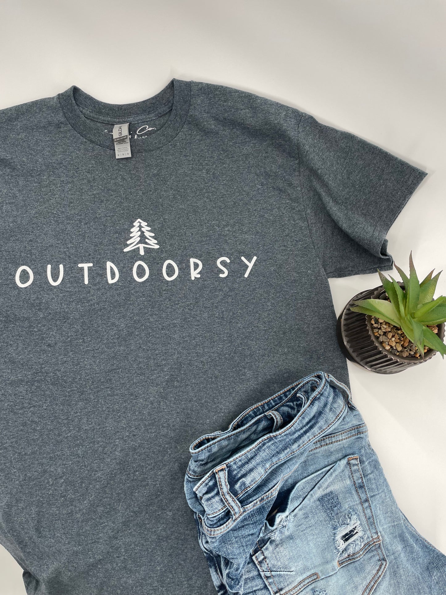 Outdoorsy Short Sleeve Tee